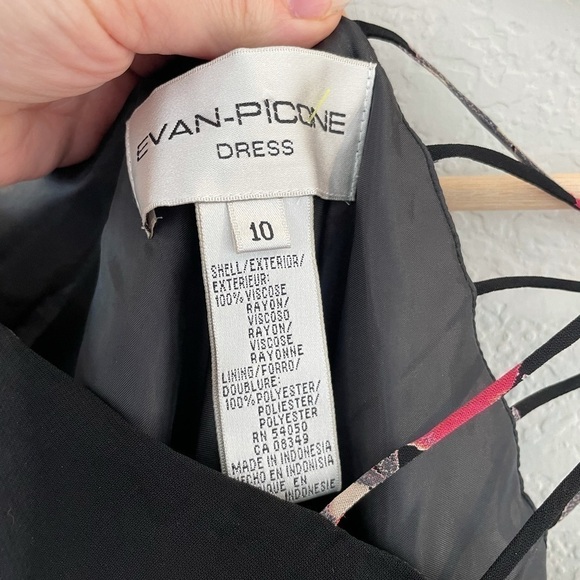 Vintage Asymmetrical One-Shoulder Midi Floral Dress - Picture 13 of 14